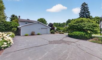 5463 DORIS Dr, Allentown, PA 18106