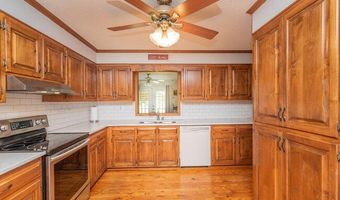 33 Laurel St, Barnwell, SC 29812
