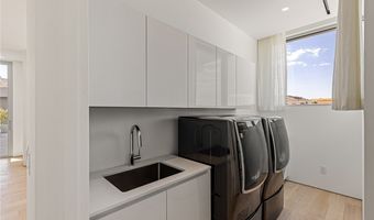 14 Magic Stone Ln, Las Vegas, NV 89135