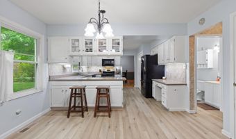 1113 Glendale Ave, Adrian, MI 49221