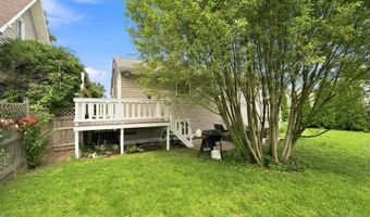 41 Taillon St, Bristol, CT 06010