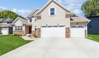 4121 Cochrane Pkwy, Ames, IA 50014