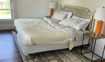 404 Lake Dr, Allenhurst, NJ 07711