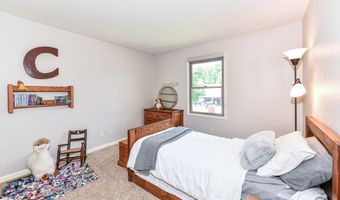 6580 Kings Ct, Avon, IN 46123