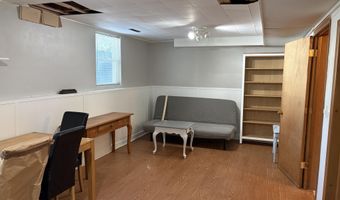 3810 Ontario St, Ames, IA 50014