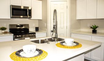 9494 W Tinajas Dr, Arizona City, AZ 85123