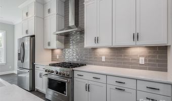 223 Emerson Ave, Charlotte, NC 28204