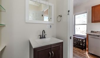 31 Anthony St, Coventry, RI 02816