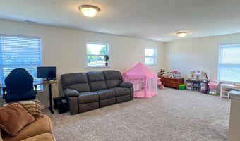 245 Lilly Ln, Batesville, IN 47006