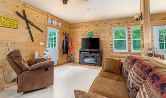 6076 Wynne Ridge Rd, Aurora, MN 55706