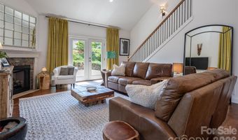 17 Asher Ln, Arden, NC 28704