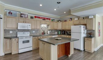 1373 Mountain Lake Dr, Auburn, GA 30011