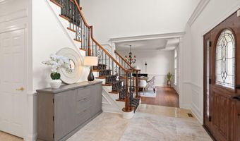 19879 MELLON Cir, Ashburn, VA 20147