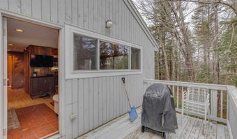 37 Pegwood Hill Rd, Campton, NH 03223