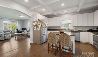 40 Hyde Park Pl, Arden, NC 28704