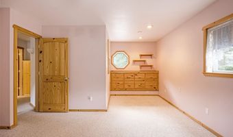 799 Outback Trl, Alberton, MT 59820