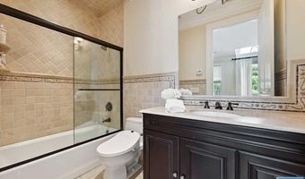 31 Marie Major Dr, Alpine, NJ 07620