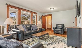 317-319 Turner St, Auburn, ME 04210