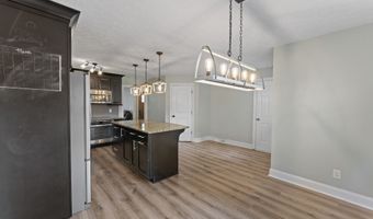 1166 Ledgewood Ln, Avon, IN 46123