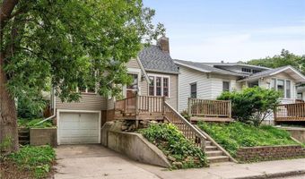 808 John Farry Pl, Albert Lea, MN 56007