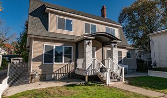 29 Bangor St, Augusta, ME 04330