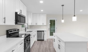 2824 Tralyn Ct, Decatur, GA 30034