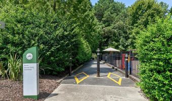 1307 Chenworth Dr, Apex, NC 27502
