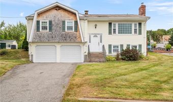370 Bryant St, Cumberland, RI 02864