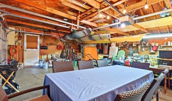 63 Lake Shore Dr, Barnstead, NH 03225