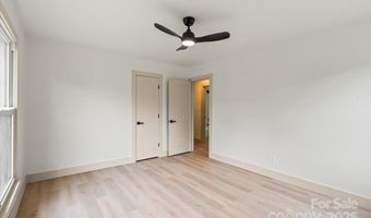 3937 Tamerlane Dr, Charlotte, NC 28205