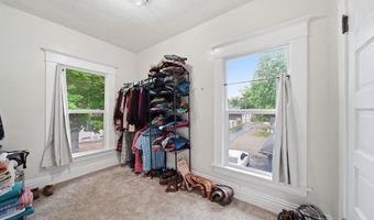 121 Dallas St, Adrian, MI 49221
