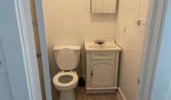 8 Raymond St, Andrews, SC 29510