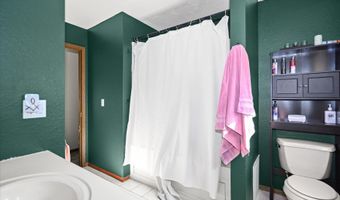 2600 Autumn, Asbury, IA 52002