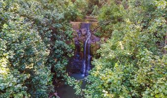 630 E Kuiaha Rd, Haiku, HI 96708