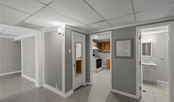 4163 Glen Meadow Dr, Peachtree Corners, GA 30092