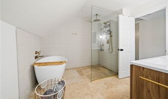 825 Victory Hwy, Burrillville, RI 02839