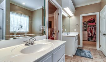 350 Edgewood Xing, Brandon, MS 39042