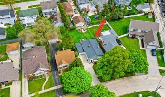 639 N Kaspar Ave, Arlington Heights, IL 60004