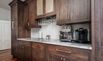 18254 Providence Rd, Abingdon, VA 24210