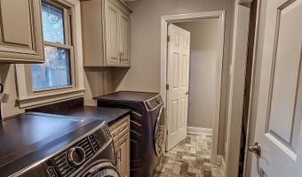 3223 WOLSTENHOLME Dr, Bartlett, TN 38133