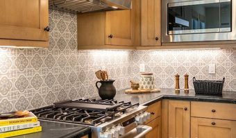 828 E Florista Ln, Alhambra, CA 91801