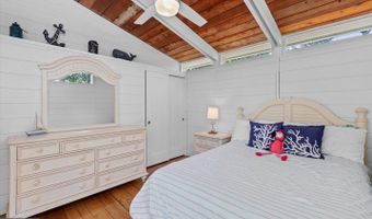 110 CAROLINA St, Dewey Beach, DE 19971