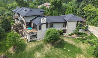 307 Windy Crest Dr, Ann Arbor, MI 48105