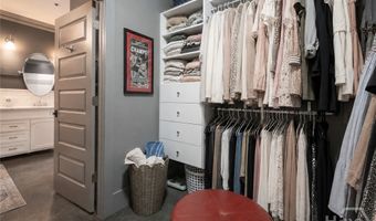 585 White Cir 32, Athens, GA 30605