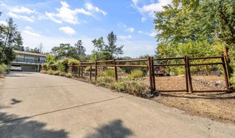 585 Nyla Ln, Ashland, OR 97520