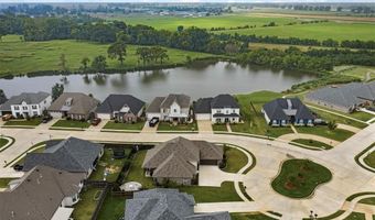 422 N Lost River Dr, Benton, LA 71006