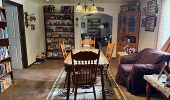 907 S Main St, Bicknell, IN 47512