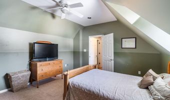 73 Timberline Rd, Bayville, NJ 08721
