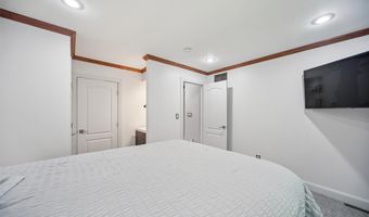 34089 Mill Creek Dr, Adel, IA 50003