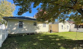 2216 E 44th St, Ashtabula, OH 44004